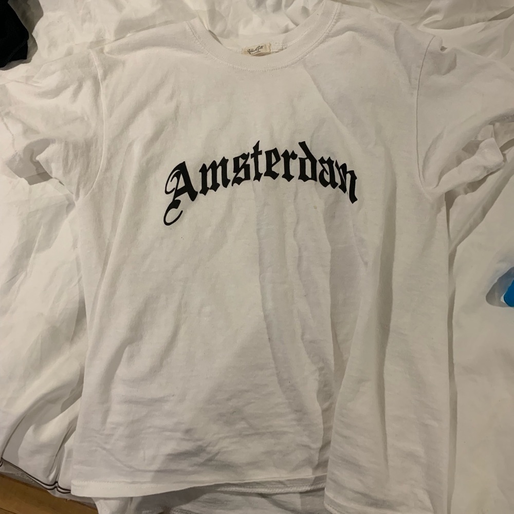 Brandy Melville Amsterdam T-shirt